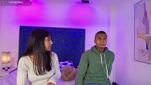 Damian and roxanne online show from April 20, 2026, 12:41 pm