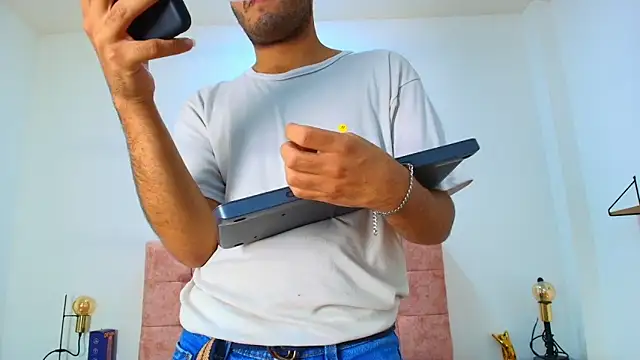 Ares Alpha online show from October 15, 2025, 7:25 pm