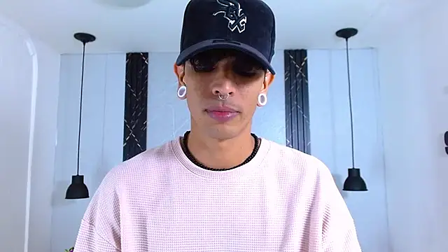 Franvill Trato online show from October 29, 2025, 7:15 pm