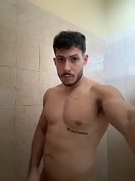 Darg98 online show from October 7, 2025, 10:18 pm