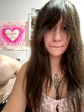 Snapshot of SliceOfDesire chatting on October 27, 2025, 10:58 pm SliceOfDesire online show from October 27, 2025, 10:58 pm