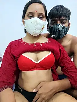 Miss Riya20 online show from July 15, 2026, 12:32 pm