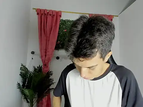 dylan 202520  online show from September 20, 2025, 11:33 am