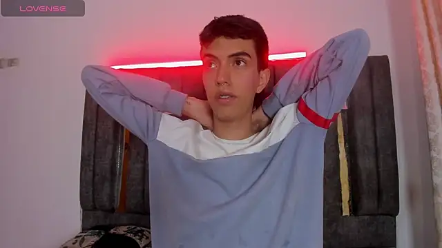 dylan 202520  online show from November 8, 2025, 11:32 am