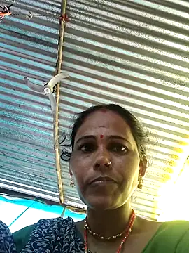 Pooja750 online show from October 7, 2025, 1:47 am