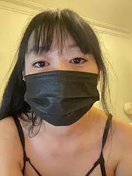 Minnie-2025 online show from February 28, 2026, 6:20 pm