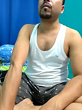 Snapshot of BindaasBong chatting on September 18, 2025, 12:51 pm BindaasBong online show from September 18, 2025, 12:51 pm
