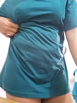 BeautyGirl sara online show from April 6, 2026, 9:32 am