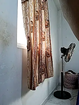 BeautyGirl sara online show from July 28, 2026, 9:26 am
