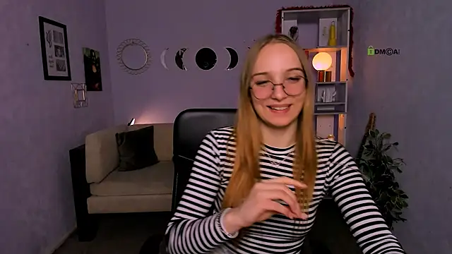 keylas moan online show from April 22, 2026, 11:23 am