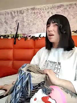 Kitty Melodi online show from September 10, 2025, 9:09 am