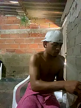 Snapshot of DoneSpinal chatting on October 11, 2025, 2:59 pm DoneSpinal online show from October 11, 2025, 2:59 pm
