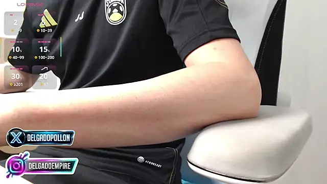 delgadopollon1991 online show from April 18, 2026, 10:21 pm