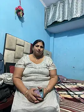 Snapshot of hotymarry chatting on May 25, 2026, 7:58 am hotymarry online show from May 25, 2026, 7:58 am