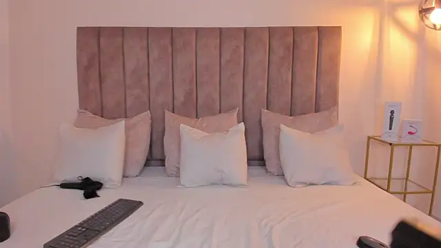 Snapshot of amber_colliiins chatting on February 13, 2026, 5:31 pm amber colliiins online show from February 13, 2026, 5:31 pm