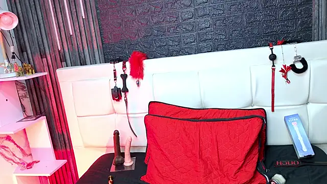 Violet sl4ve online show from January 31, 2026, 7:23 pm