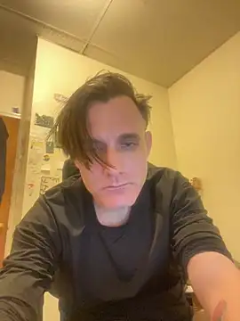 NicPolaris online show from February 22, 2026, 5:08 am