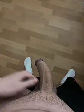 Snapshot of cook907920 chatting on November 20, 2025, 12:44 am cook907920 online show from November 20, 2025, 12:44 am