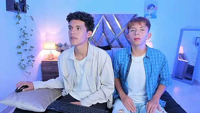 Hyunjin Son online show from October 30, 2025, 2:24 am