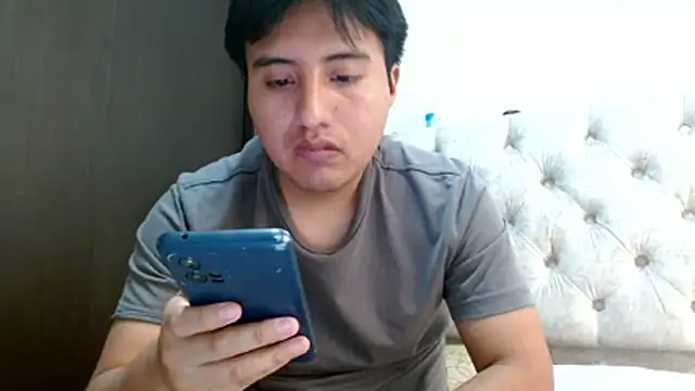 Snapshot of the_magnificent8 chatting on March 2, 2026, 9:43 pm the magnificent8 online show from March 2, 2026, 9:43 pm