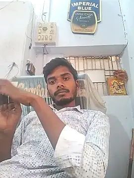 Snapshot of parmila203 chatting on March 8, 2026, 6:50 am parmila203 online show from March 8, 2026, 6:50 am