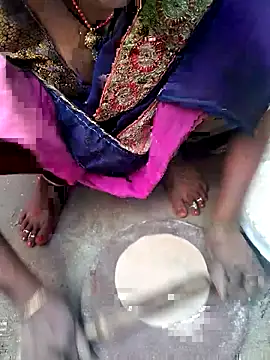 Snapshot of parmila203 chatting on March 21, 2026, 2:05 am parmila203 online show from March 21, 2026, 2:05 am