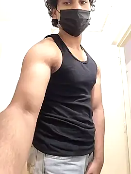 Snapshot of Goodmens5 chatting on November 11, 2025, 2:39 pm Goodmens5 online show from November 11, 2025, 2:39 pm