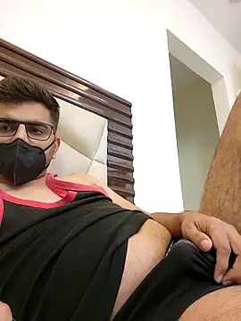 LoveGuruRA online show from November 6, 2025, 9:15 pm