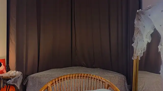 MaryroseRoeder online show from November 2, 2025, 2:47 am