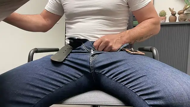 harrys74 online show from October 23, 2025, 12:37 pm