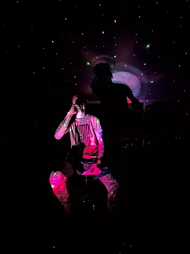 MODEST11 MMiILOO AMARO online show from January 11, 2026, 1:10 am