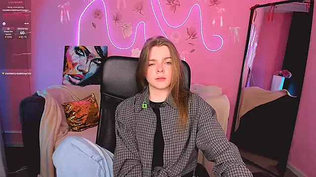 veronica bubble online show from April 22, 2026, 9:49 pm