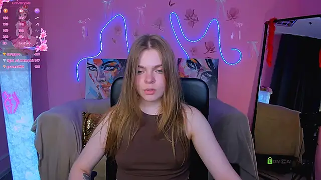 Snapshot of veronica_bubble chatting on June 12, 2026, 7:13 pm veronica bubble online show from June 12, 2026, 7:13 pm