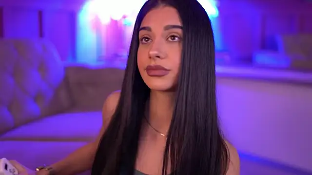 ArinaCarter online show from September 28, 2025, 5:29 pm