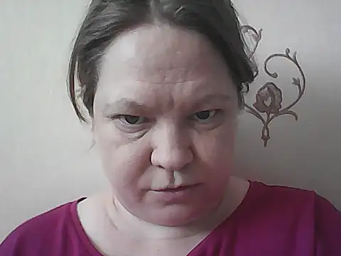 Daysie Fanny online show from January 12, 2026, 10:42 am