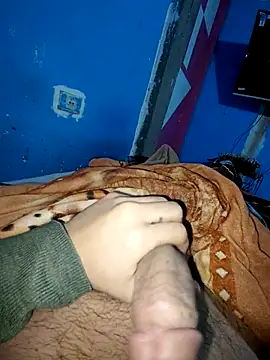 Exotic19cm online show from December 3, 2025, 7:16 am