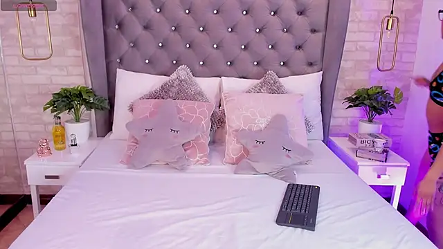 PauVega  online show from January 18, 2026, 1:15 pm