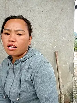 bany-xx online show from September 18, 2025, 3:30 am