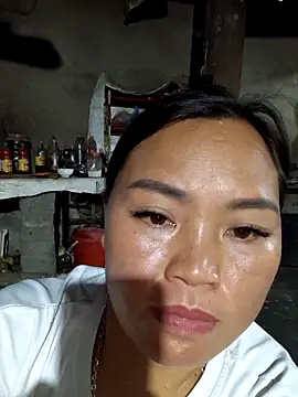 bany-xx online show from November 11, 2025, 4:12 am