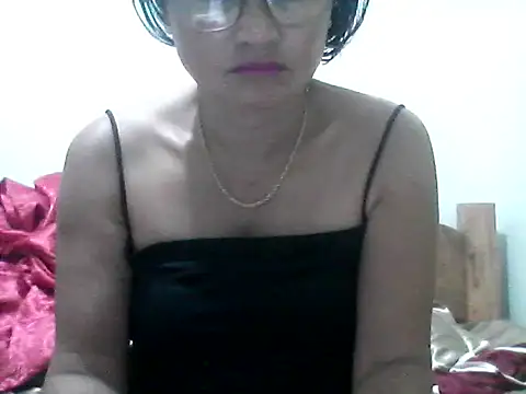 Snapshot of nathalie0045 chatting on June 13, 2026, 9:24 pm nathalie0045 online show from June 13, 2026, 9:24 pm