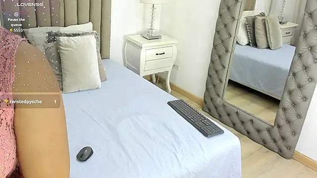 zusan king  online show from October 20, 2025, 3:29 am