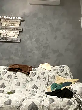 GmGit online show from October 9, 2025, 3:04 am