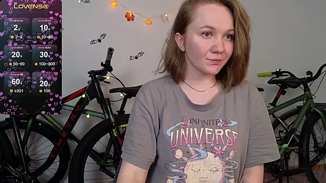 BellaMurrr online show from October 24, 2025, 5:37 am