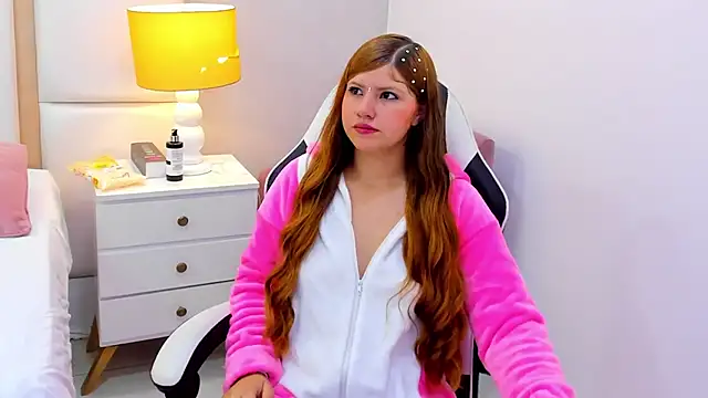 EimmyJones online show from October 25, 2025, 3:03 am