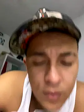 Snapshot of Jrivera22 chatting on November 27, 2025, 5:20 am Jrivera22 online show from November 27, 2025, 5:20 am