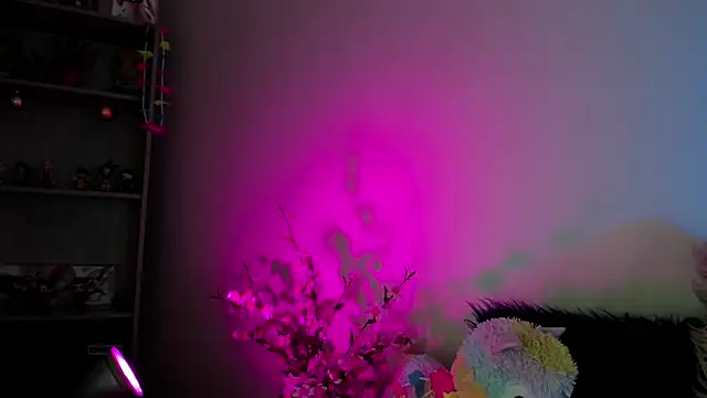 Snapshot of _chloe_moons_ chatting on September 18, 2025, 7:49 pm chloe moons online show from September 18, 2025, 7:49 pm