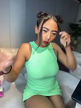 Salome pink1 online show from October 7, 2025, 1:03 am