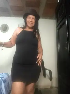 Snapshot of Africa_moont chatting on October 16, 2025, 7:37 pm Africa moont online show from October 16, 2025, 7:37 pm