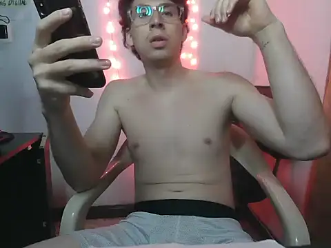 LiamMason online show from January 13, 2026, 3:23 am