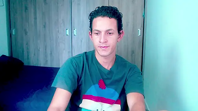 Snapshot of witherdick35 chatting on April 3, 2026, 6:39 pm witherdick35 online show from April 3, 2026, 6:39 pm